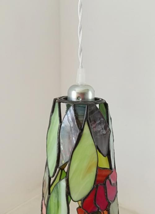 И в завершение гранатовой темы одного проекта подвесные светильники с цветками граната для барной стойки в кухне - гостиной. 03