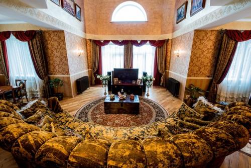 В Москве с 23 по 27 ноября проходит международная выставка мебели. 07