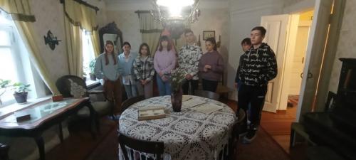 Учащиеся 10 класса, в рамках образовательной сессии в рязгму им. 03