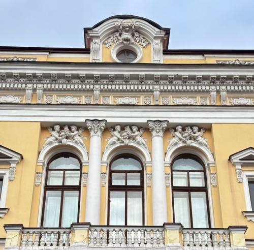 В ноябре 1965 года в бывшем особняке Н. в. Спиридонова на фурштатской улице был открыт дворец торжественных регистраций рождений Малютка. 02 В ноябре 1965 года в бывшем особняке Н. в. Спиридонова на фурштатской улице был открыт дворец торжественных регистраций рождений Малютка. 02