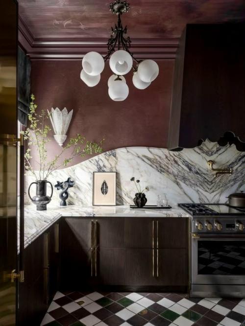 Тренды 2026: акцент на потолок. 06