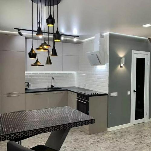 Стильный дизайн квартиры в темно-серых оттенках. 06