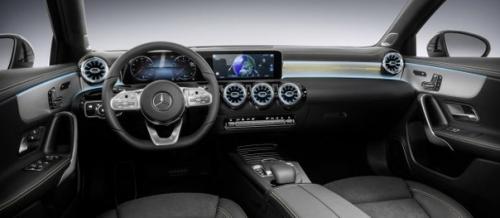 Автомобили новости. Mercedes рассекретил интерьер нового A - Class. 01