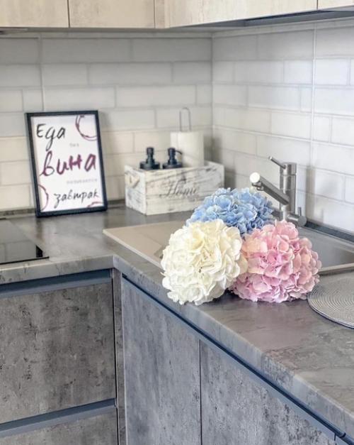 Один из самых удачных цветовых решений в ремонте. 01