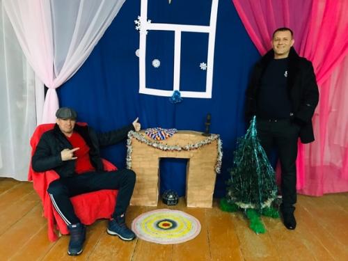 Ключевский ДК встречает своих гостей вот такой классной мини - зарисовкой. 01