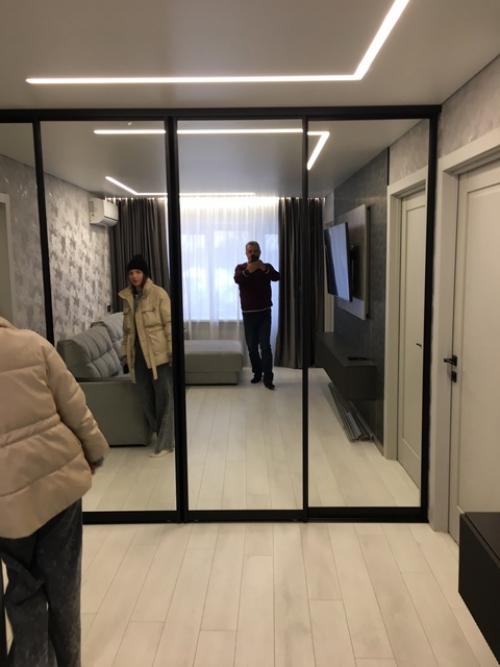 Шкаф - купе - это всегда функциональное и стильное решение для хранения вещей.