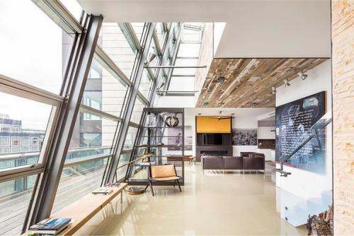 Двухэтажный стеклянный пентхаус в Сохо! 07