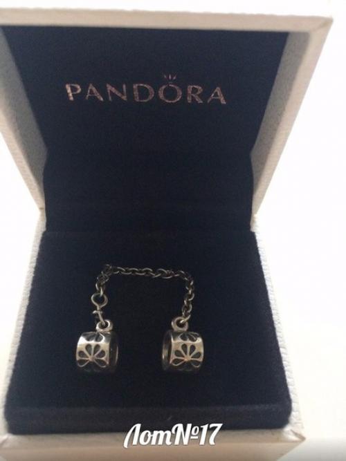 Наконец за окном зима, а у нас - открыта восьмая сессия нашего новогоднего благотворительного аукциона в пользу котиков даримподарки 2018. 09