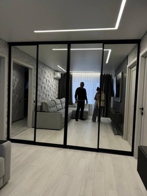 Шкаф - купе - это всегда функциональное и стильное решение для хранения вещей. 02