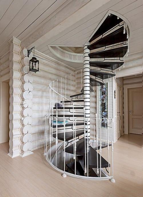 Общая площадь - 142, 2 м. 07