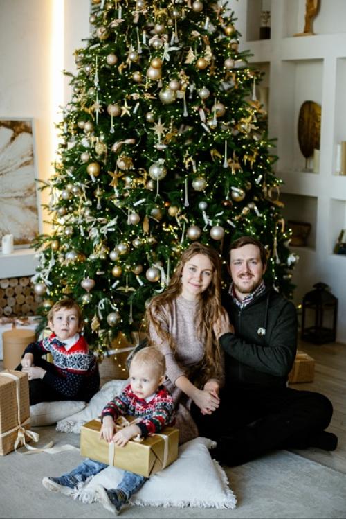 Помните, как скрипел снег под ногами в детстве? 03