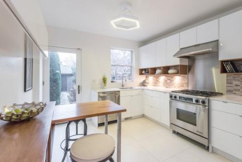 Как жила Меган маркл в Торонто: дом невесты принца Гарри выставлен на продажу. 05 Как жила Меган маркл в Торонто: дом невесты принца Гарри выставлен на продажу. 05