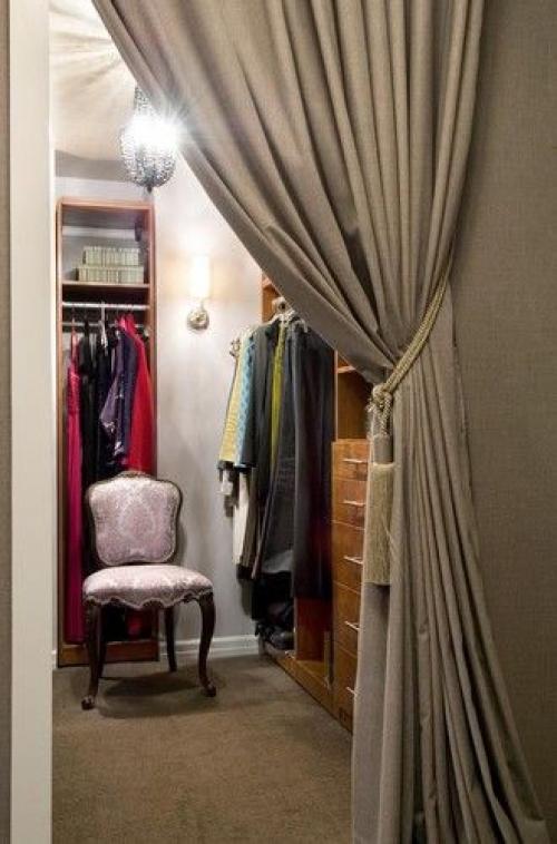 Новогодние хлопоты перемежаются с послеремонтыми (кто хоть раз начинал ремонт тот меня поймет и согласится, что завершить его еще та проблема. 03