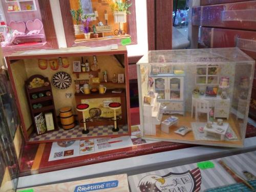 Серия долли хаус на Ярмарке в ТЦ сансити в Новосибирске.