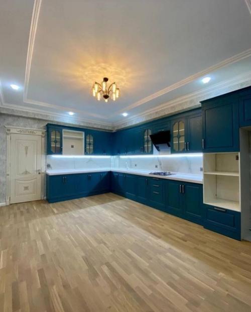 Просторная квартира. В светлых тонах. 03