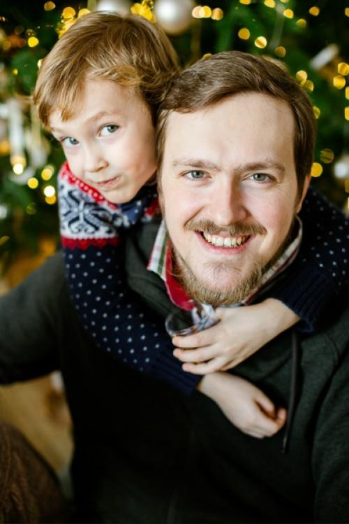 Помните, как скрипел снег под ногами в детстве? 05