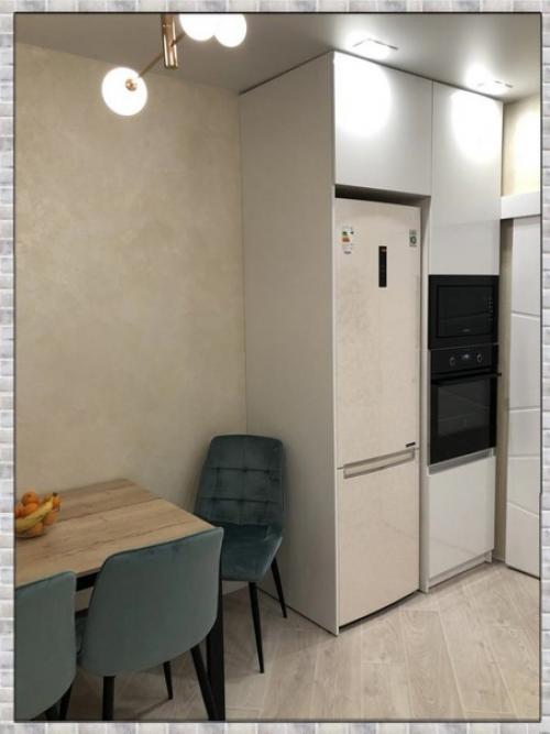 Симпатичная кухня в светлых оттенках. 03