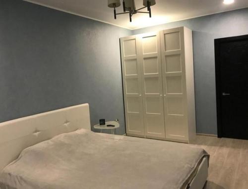 Современный интерьер. В нейтральной цветовой гамме. 02