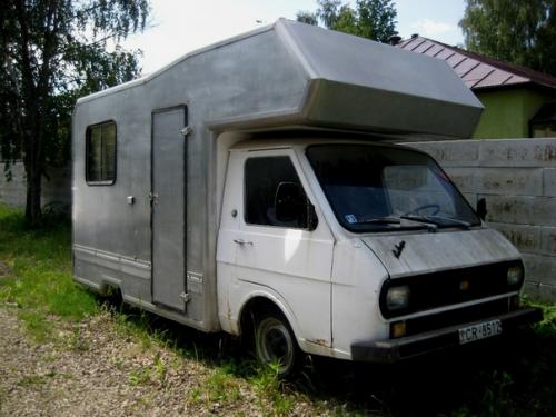 Forgotten Garage - интересный экземпляр РАФ - 2203 Camper от компании Auviga. 01