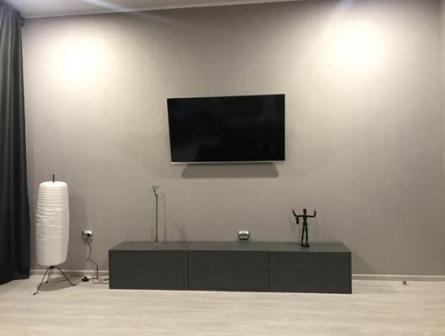 Современный интерьер. В нейтральной цветовой гамме. 01