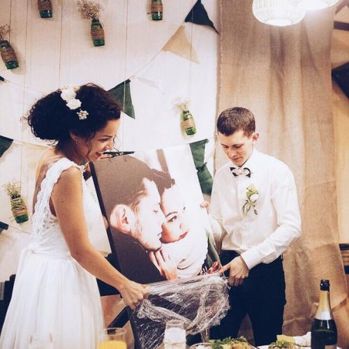 Мы умеем создавать замечательные картины на холсте. 01