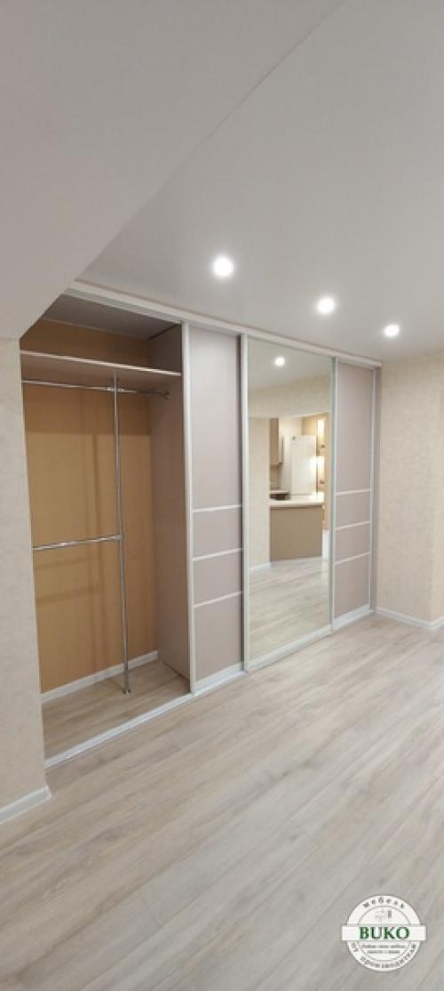 Вот так пройдёшь мимо и не заметишь, хорошо спрятался! 02