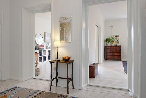 Трехкомнатная квартира в духе прошлого! 08