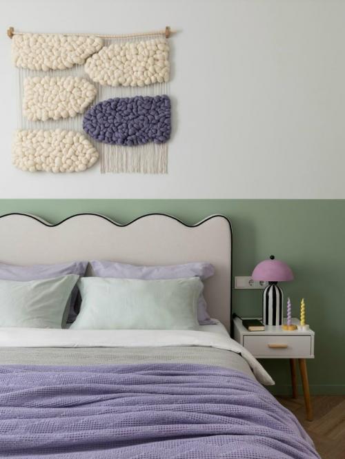 Дофаминовый интерьер - это яркое, игривое пространство, наполненное контрастами, неожиданными деталями и ощущением праздника. 02