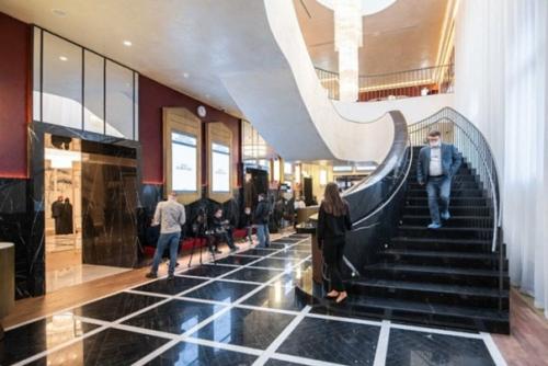 В Москве после комплексной реставрации открылся первый в столице кинотеатр Художественный постройки 1909 года. 07