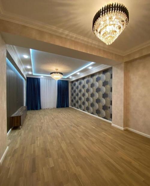 Просторная квартира. В светлых тонах. 04