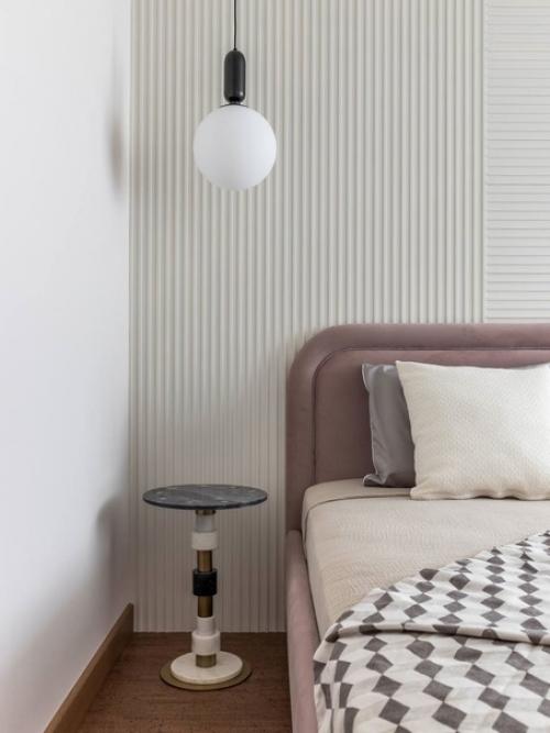 Лаконичный интерьер квартиры за счет большой площади воплотили все свои мечты. 07