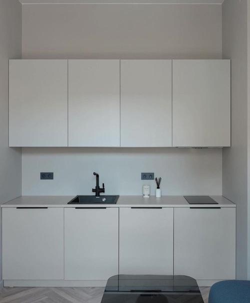 Мы смотрим интерьер квартиры - студии. 04