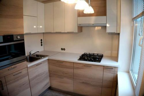 Маленький угловой гарнитур для Хрущевки, идея дизайна. 03