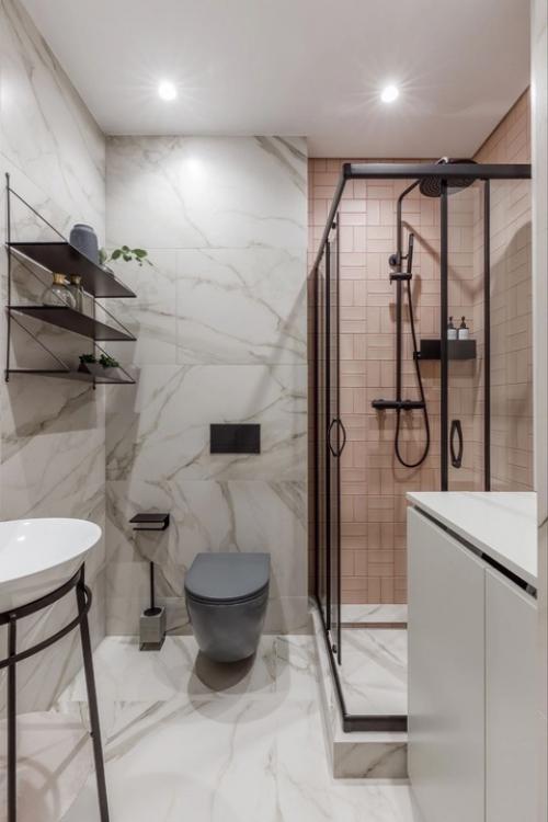 Квартира - студия.  Хозяйка квартиры- светлая, жизнерадостная женщина, она часто смеется и шутит, любит жизнь и на все смотрит с позитивом. 04