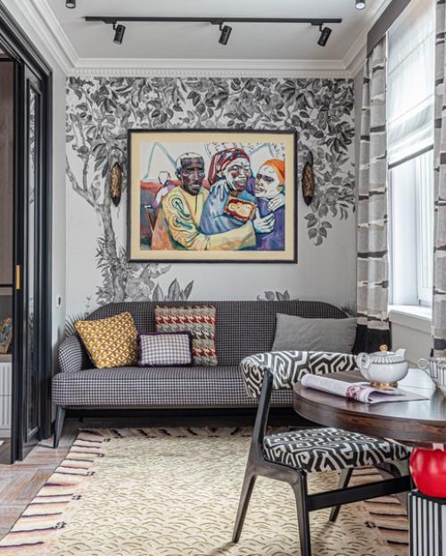 Реализованный интерьер маленькой квартиры для ценителей искусства в Москве. 01