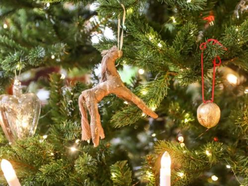 Музей - усадьба П. и. Чайковского в Воткинске с 10 декабря принимает туристов новогоднего ретропоезда Чайковский Экспресс. 01