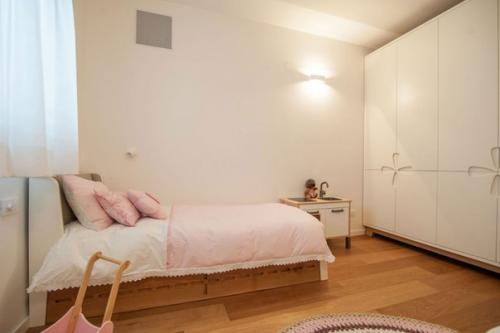 Современный интерьер квартиры для большой семьи в Тель-авиве, израиль // 02.