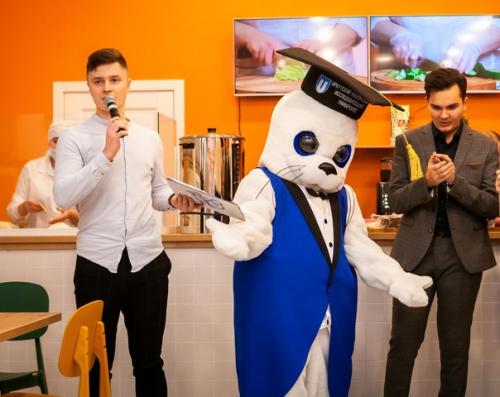 Главное блюдо бурятии стало ключевым в меню кафе ирниту. 01