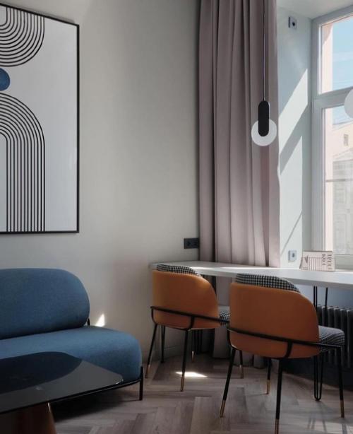 Мы смотрим интерьер квартиры - студии. 05