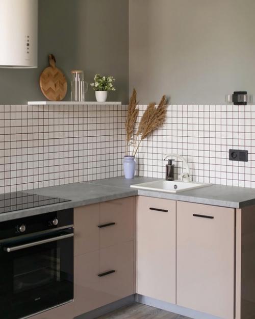 Собрали для вас популярные цветовые решения для кухни в 2024 году. 03