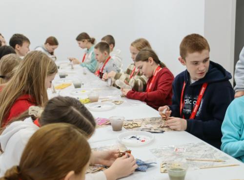 Музей - усадьба П. и. Чайковского в Воткинске с 10 декабря принимает туристов новогоднего ретропоезда Чайковский Экспресс. 03