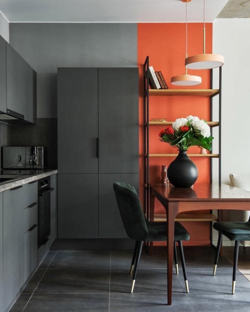 Собрали для вас популярные цветовые решения для кухни в 2024 году. 05