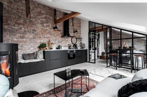 Современная квартира. В сочетании белого и чёрного цветов. 01