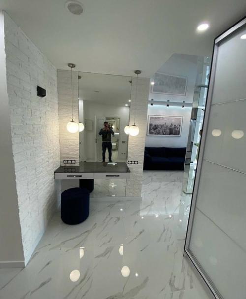 Красивый интерьер евродвушки. 08