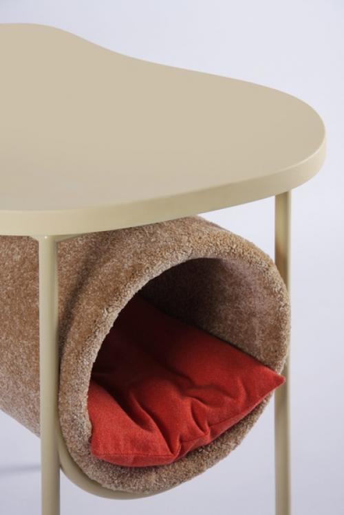 Дизайнеры бренда Murr AND Woof спроектировали новую мебель для домашних животных. 01