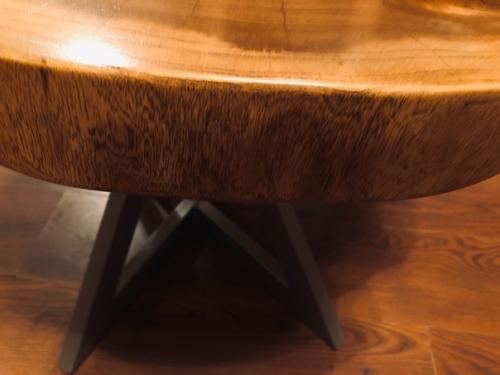 Журнальный столик - один из незаменимых атрибутов гостиной любого частного дома или квартиры. 03