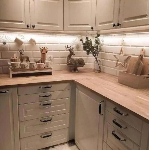 Просторная кухня - гостиная. 02