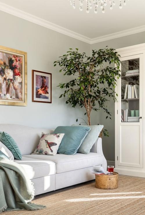 Мягкая классика в интерьере небольшой квартиры в Санкт-петербурге (69 кв. 03