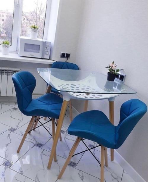 Сочетание стильных цветов и тонких акцентов в дизайне делает его особенным. 01