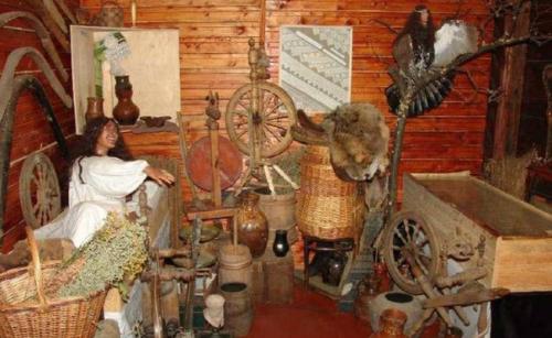 Музей мифов и суеверий. 02